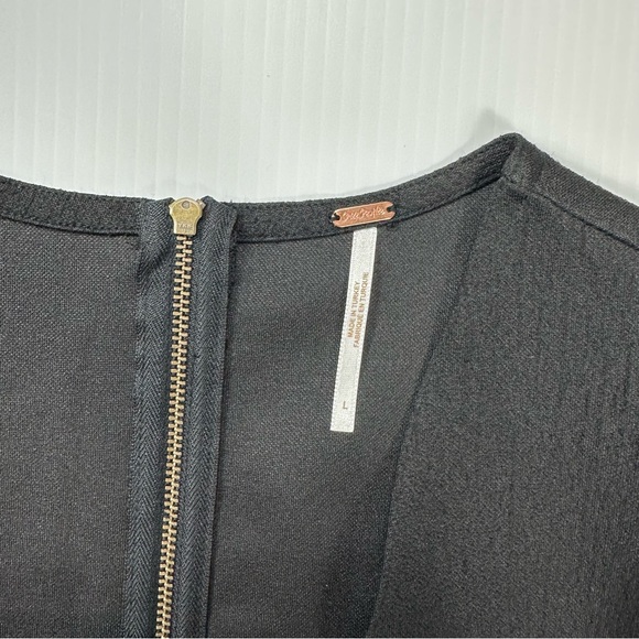 Free People Sz XL Terri Bubble Sleeve V Neck Blouse - Picture 9 of 11